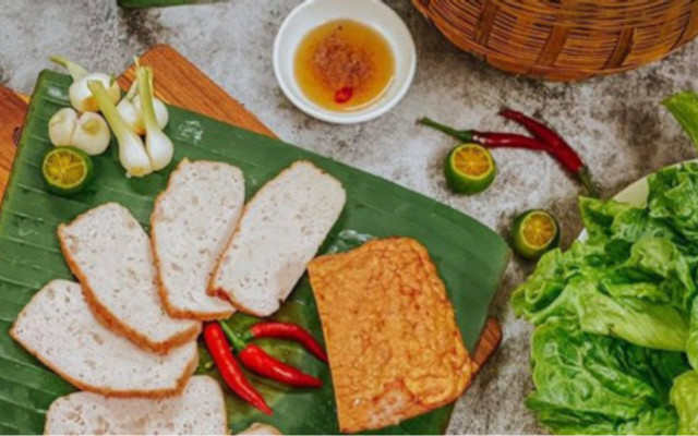 Giò Chả Vua - Bánh Giò, Chả Nóng & Bánh Mì - Trường Chinh