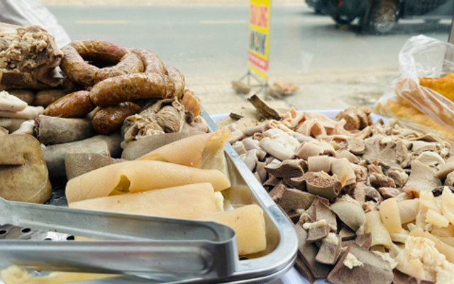Cháo Lòng Miền Tây - Cô Thi