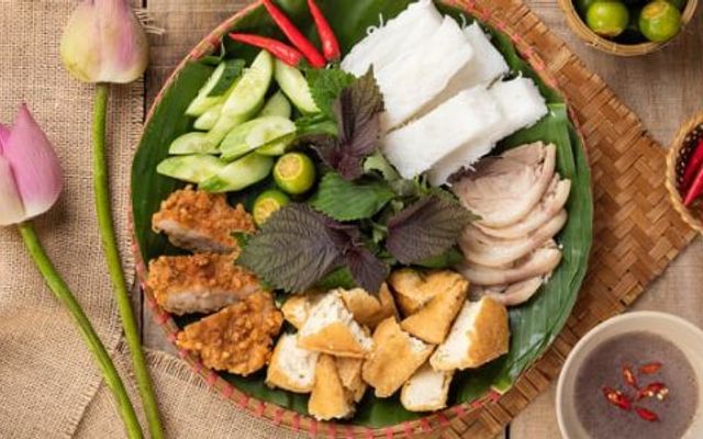 Cô Vinh - Bún Đậu Mắm Tôm