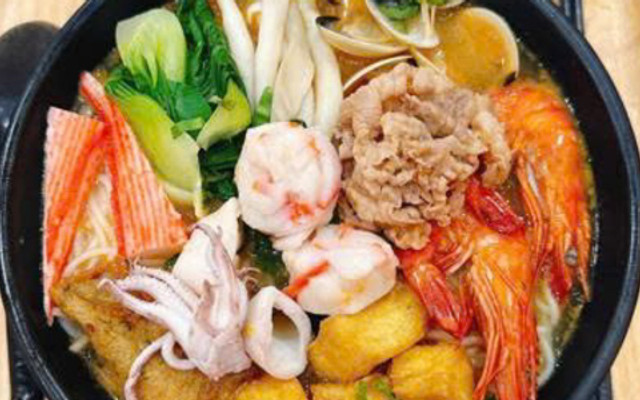 Bà Tuyết - Bún Thái Hải Sản & Mì Chua Cay - Lương Định Của