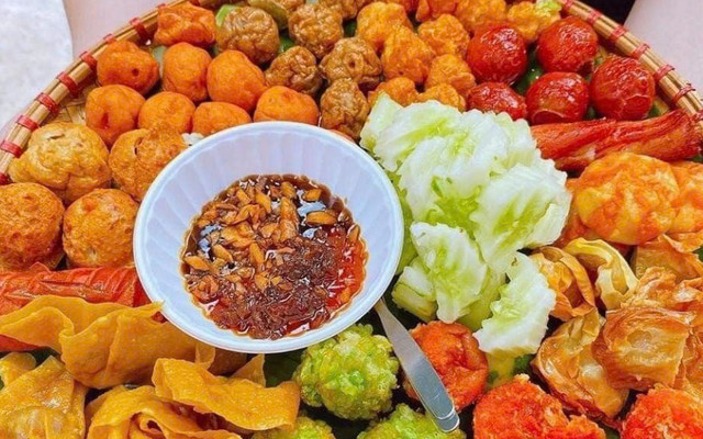 Gấu Ăn Vặt - Xiên Que - Xóm Đồng