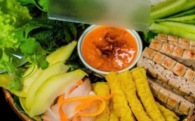 Nem Nướng Trang Xuân - Hoàng Ngọc Phách