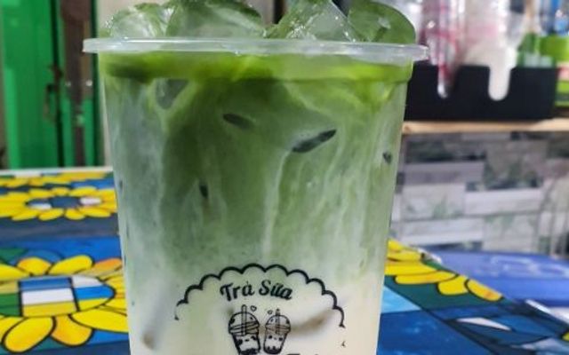 Quán Cô Tú Chuyên Mì Trộn Da Gà Và Trà Sữa