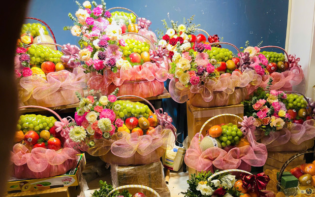 Cô Vân Quán - Hoa Quả Cắt Sẵn & Nước Ép Trái Cây Tươi Nguyên Chất - Bùi Xương Trạch