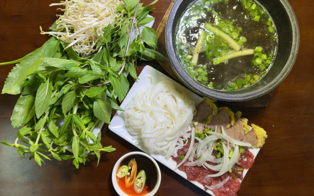 PHỞ THỐ ĐÁ & CƠM TẤM - Phượng - Đường 30/4