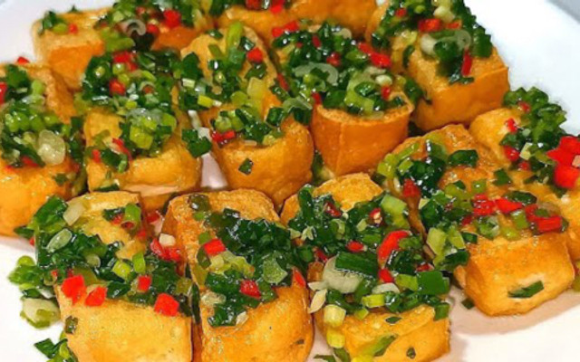 Món Nhậu Lai Rai Ding Dong - Vú Heo Nướng Chao & Lòng Heo Xào Nghệ Xúc Bánh Đa