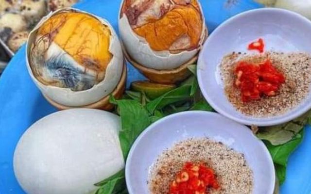 Ăn Vặt Phong Thu - 82 Bà Triệu