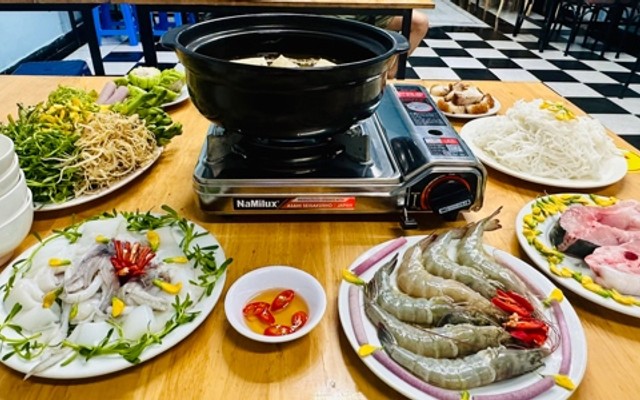 Bún Mắm & Lẩu Mắm Cô Cúc