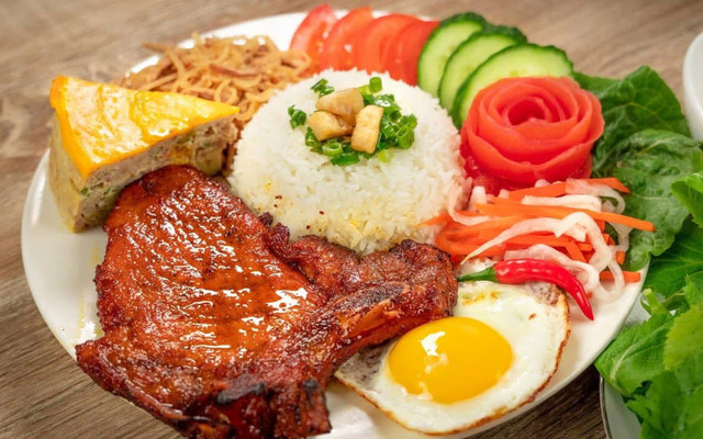 Thơm Ngon 24h - Cơm Sườn - SIS