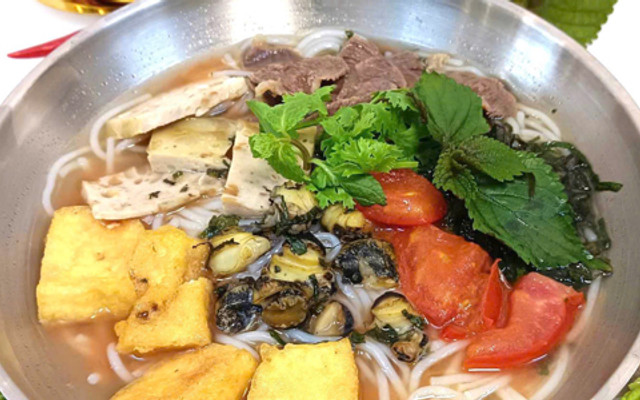 Bún Ốc Victory - Bún Trộn & Cơm Rang - 77 Chùa Láng