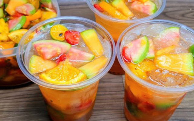 Tiệm Trà Ha Ha - Chân Gà, Trà Mãng Cầu & Trà Hoa Quả Nhiệt Đới Tươi 100%
