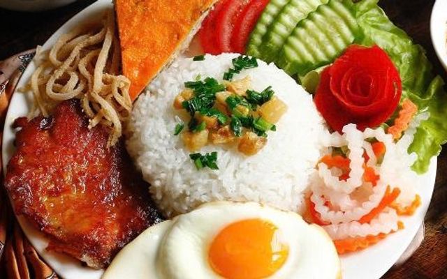 Cơm Thịt Nướng & Bún Chả Hà Nội - Ngô Sĩ Liên
