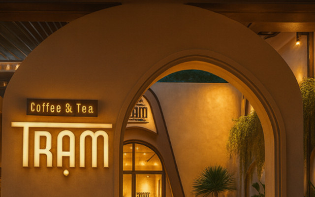 Trạm Cà Phê - 30 Hoàng Hoa Thám