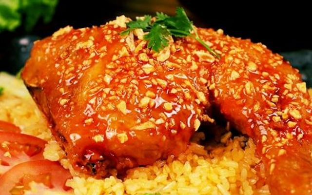 Cơm Gà Da Giòn Số 8 - Bình Tiên