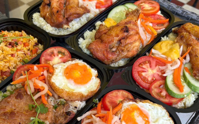 Nhà Có Món Ngon - Cơm & Mì - Ngô Đến