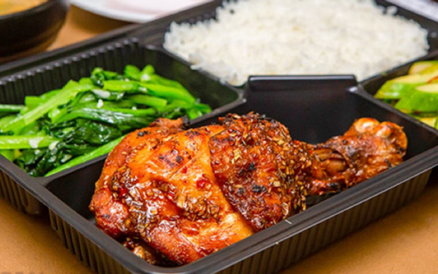 Cơm Nhà Út - Trường Chinh