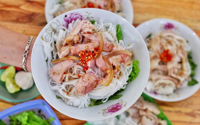 Bún Mắm Nêm Cô Bông - Trần Nguyên Đáng