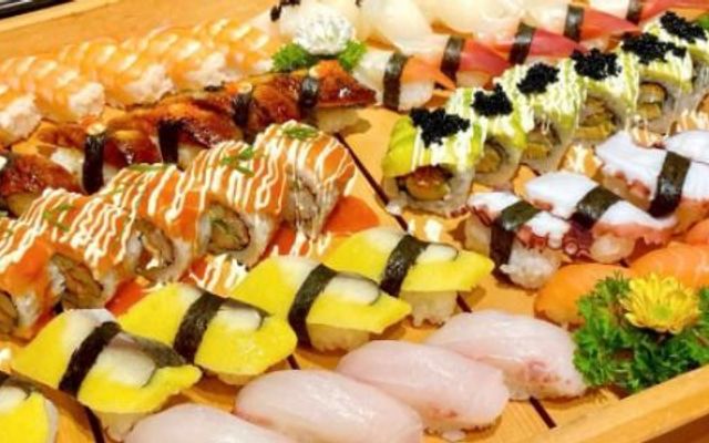 Sushi Tokyo Deli - Sashimi & Sushi