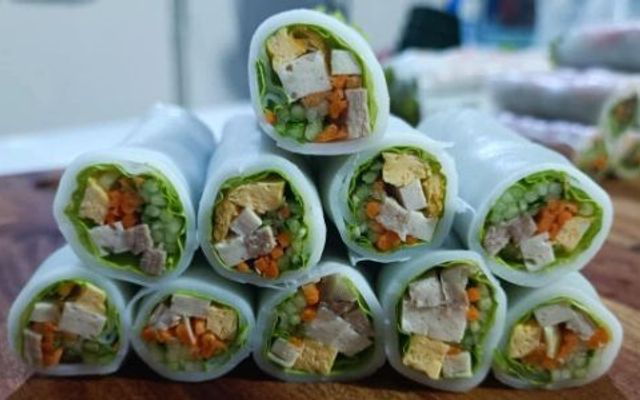 Bếp Nhà Chin - Cơm Gà & Phở Cuốn - Đường Số 5
