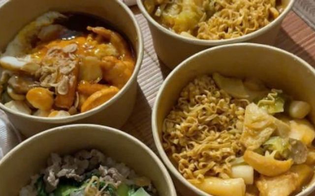 Xe Nhà Nắng - Mì Trộn & Trà Trái Cây - Trần Thánh Tông