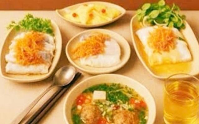 Bánh Cuốn Nóng Làng Sen