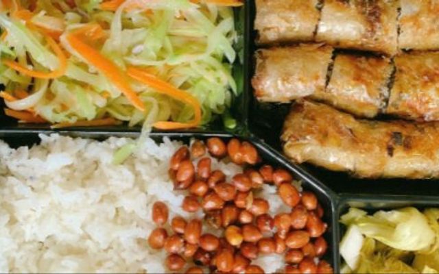 Cơm Trưa Văn Phòng - Nhà Hàng Bông Cải Xanh