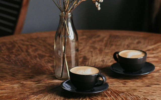 Silence Coffee - Cà Phê - Phan Đình Phùng