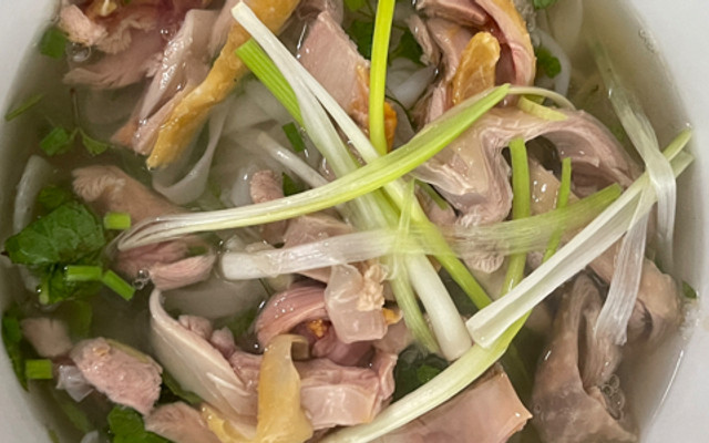 Quán Bia Tình - Phở, Cơm Gà Ba Vì & Các Món Nhậu