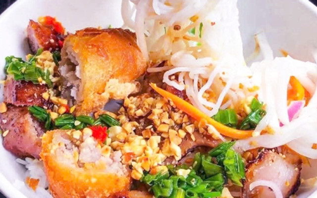 Bánh Canh Cá Lóc & Bún Thịt Nướng Cậu Hai Minh - Tân Sơn Nhì