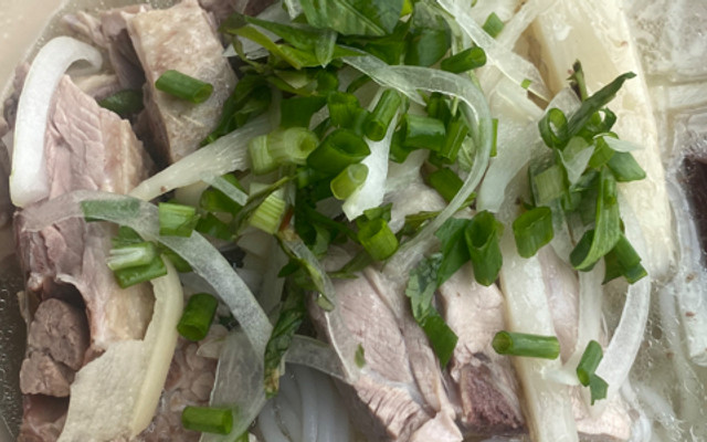 Cháo Vịt, Gỏi Vịt & Bún Măng Vịt - Phan Đình Phùng