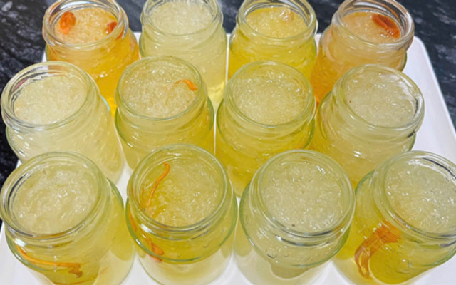 Yến Chưng Nóng Tú Tú