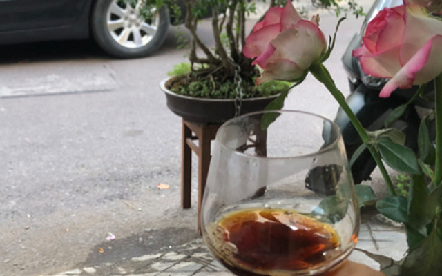 Cafe Thưởng - Hai Bà Trưng