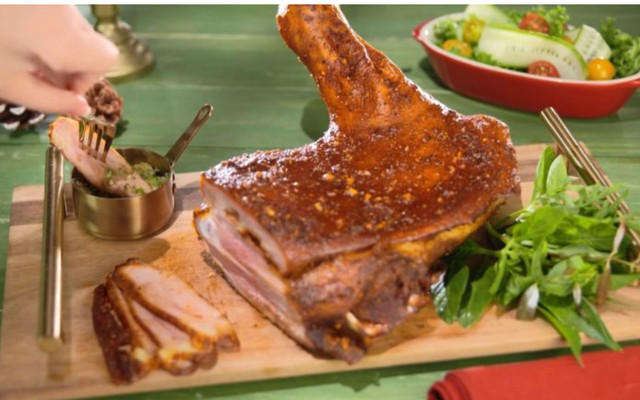 Lẩu & Nướng - Sơn Béo - Đường D1