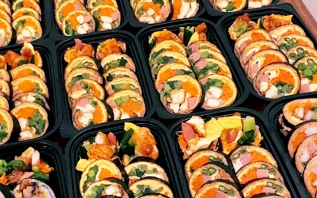 Góc Ăn Vặt - Bánh Trứng Cút Nướng, Bánh Tráng Cuộn & Các Loại Đồ Chiên - Trần Văn Giàu