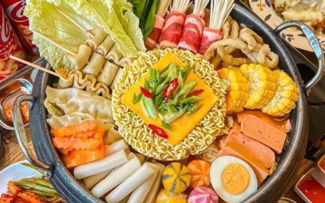 Đồ Ăn Hàn Quốc - Lô 64 Trần Đăng