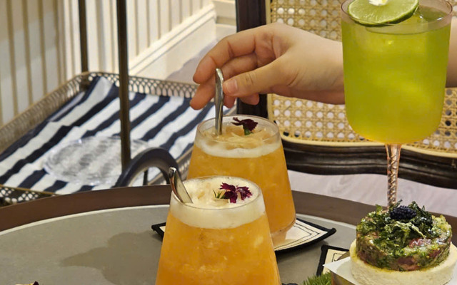 Sứ Ming - Porcelain & Tea - 132 Phó Đức Chính