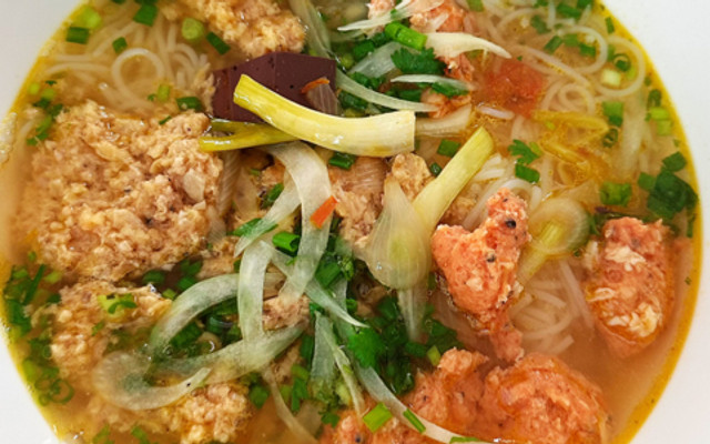 Bếp Nhà Corn - Bún & Bánh Canh - Bàu Tràm Lakeside