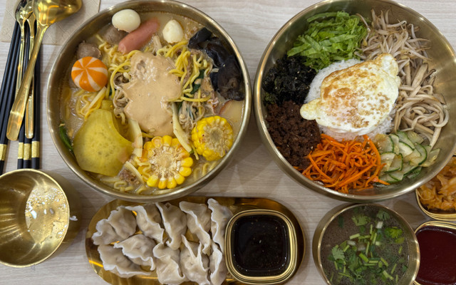 YOYO Lẩu Tự Chọn - 麻辣烫 - Cách Mạng Tháng 8