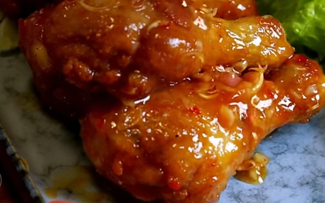 CƠM GÀ CHIÊN MẮM TỎI - A XỈU - Nguyễn Tất Thành