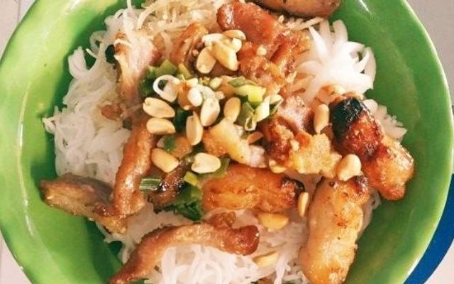 Cơm Tấm & Bún Thịt Nướng - Kiều Oanh