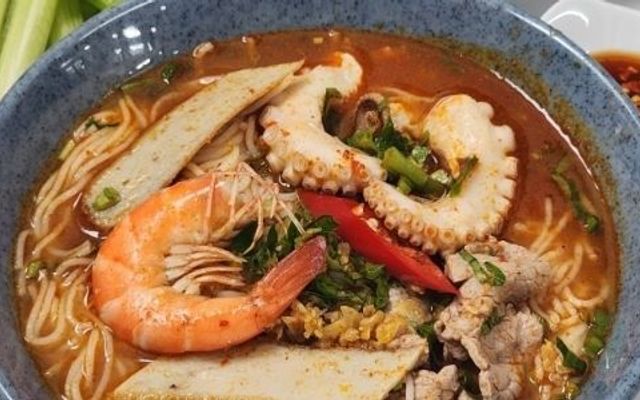 Trang Food - Bún Thái & Bánh Cuốn Chả Mực