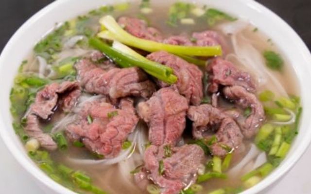 Hủ Tiếu Bò Viên Thùy Linh - Tôn Đản