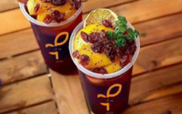 Lê La Trà & Cà Phê