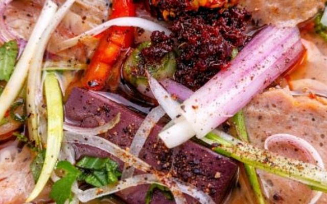 Mì Quảng - Bò Kho Duy Thảo