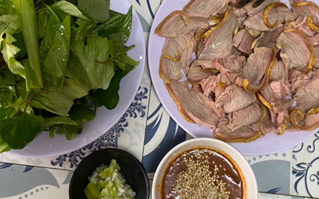 Bê Thui Thịnh - Đặc Sản Cầu Mống