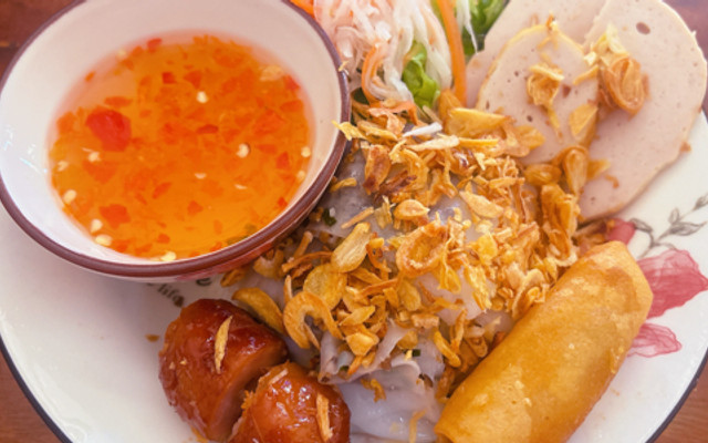 Bánh Cuốn Nóng Cô Hằng