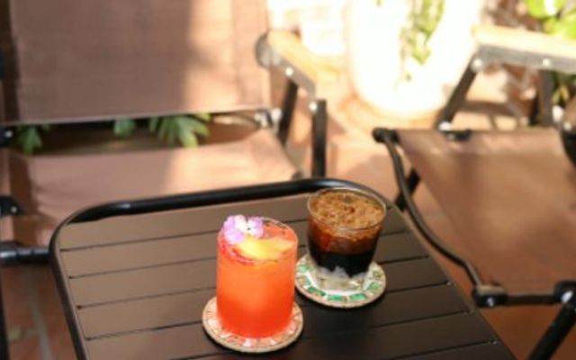 Mía Tea House - Tiệm Trà Và Cà Phê