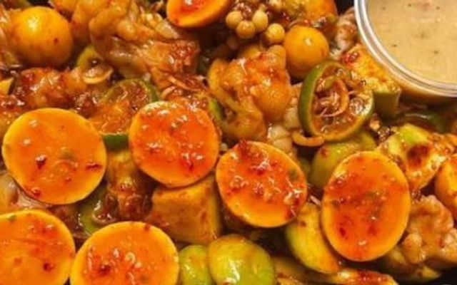CHÂN GÀ SỐT THÁI & ĂN VẶT - TÂN HẢI NAM QUÁN - Nguyễn Thái Sơn