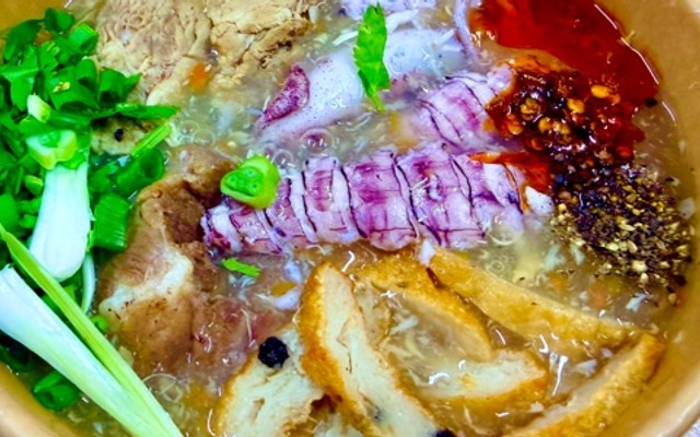 Nei Nei Bánh Canh Mực, Tôm Tít