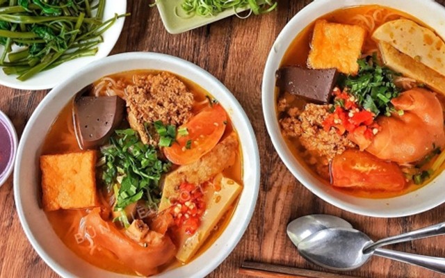 Bún Riêu Cô Lý - Tên Lửa